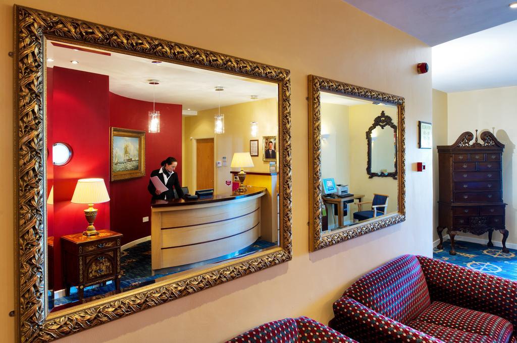 Logues Liscannor Hotel Экстерьер фото